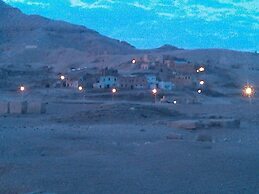 Pharaohs Hotel