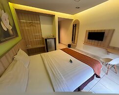 D'Bamboo Suites