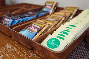 LeGreen Suite Pejompongan