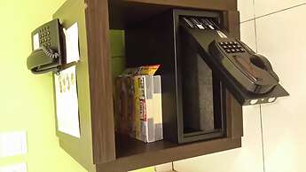 V Hotel Tebet, Jakarta