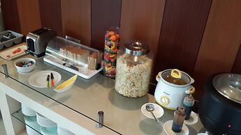 V Hotel Tebet, Jakarta