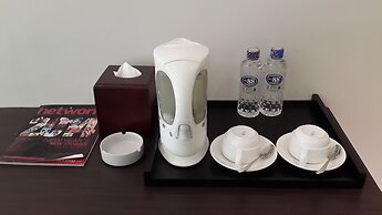 V Hotel Tebet, Jakarta