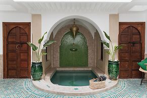 Riad of the Moon