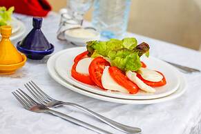 Appart-Hotel EZZAHIA by HMS