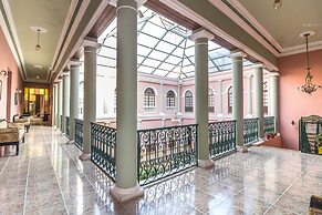 Capital Plaza Hotel