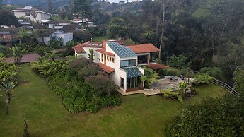 Termales del Otoño
