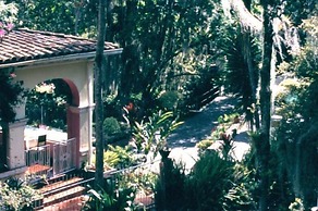 Hotel California Pacho