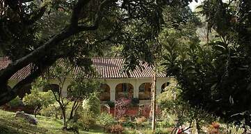 Hotel California Pacho