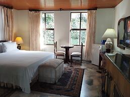 Hotel California Pacho