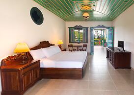 Decameron Las Heliconias