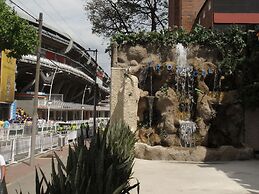 Hotel San Fernando Real