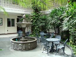 Hotel San Fernando Real