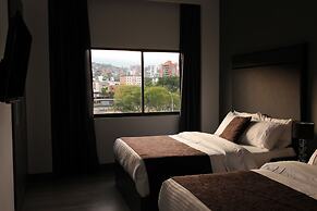 Hotel San Fernando Real