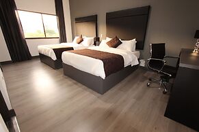 Hotel San Fernando Real