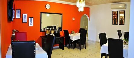 Lapologa Bed and Breakfast