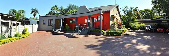 Lapologa Bed and Breakfast