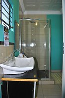 Lapologa Bed and Breakfast