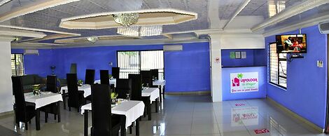 Lapologa Bed and Breakfast