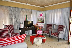Lapologa Bed and Breakfast
