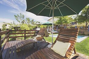 A Hilltop Country Retreat