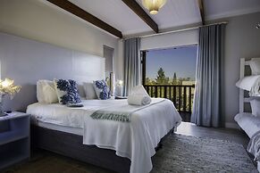 A Hilltop Country Retreat