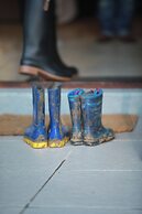 A Hilltop Country Retreat