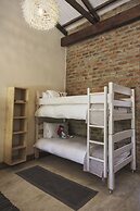 A Hilltop Country Retreat