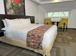 Wyndham Quito Airport