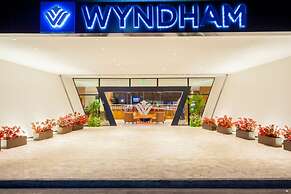 Wyndham Quito Airport