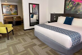 Wyndham Quito Airport
