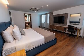 Wyndham Quito Airport