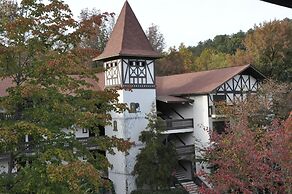 Helendorf River Inn, Suites & Conference Center