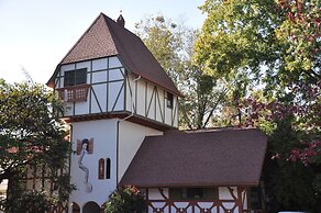 Helendorf River Inn, Suites & Conference Center