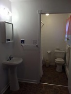 Carleton Motel & Coffee Shop