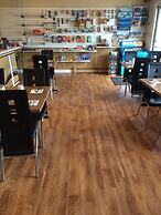 Carleton Motel & Coffee Shop