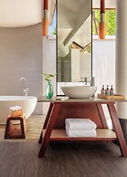 NH Collection Maldives Havodda Resort