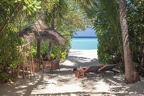 NH Collection Maldives Havodda Resort