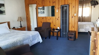 Bishop Village Motel