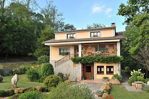 Casa Rural Santu Colás