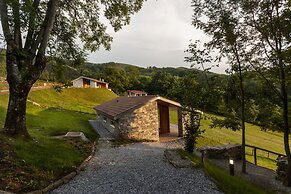 Cabañas Deluxe Basajaun Basoa by IrriSarri Land