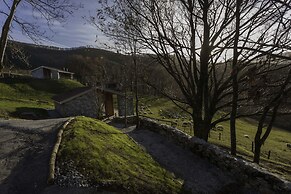 Cabañas Deluxe Basajaun Basoa by IrriSarri Land