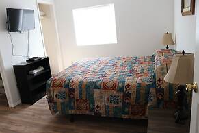 Grand Canyon Caverns Inn