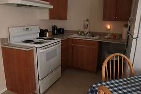 Grand Canyon Caverns Inn