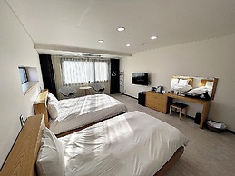 Nine Boutique Hotel