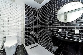 Nine Boutique Hotel