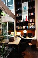 Silom convent garden