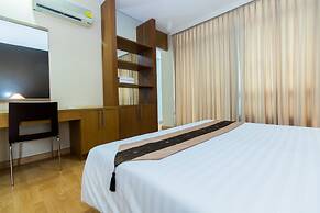 Silom convent garden