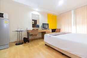 Silom convent garden