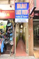 Holiday Lakeview Hotel