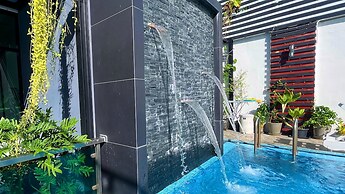 Beach Gallery House